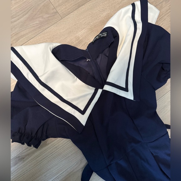 Retro Sailor jumpsuit costume - Picture 3 of 3